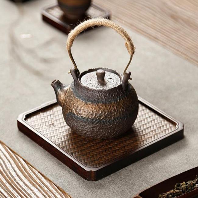 Antique-styled Clay Teapot with Iron Handle/Rustic Gold Ceramic Kung Fu Teapot